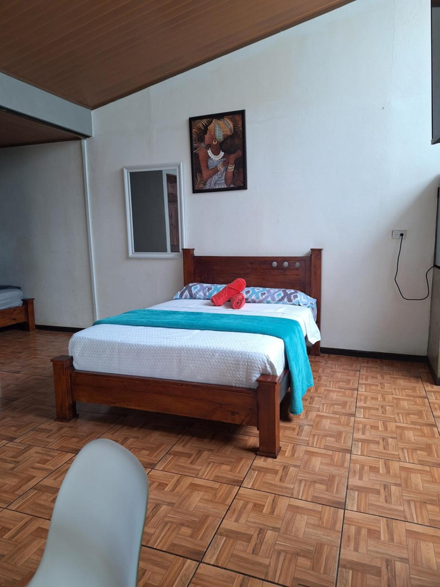 Anchia - Hostel Alajuela Zewnętrze zdjęcie